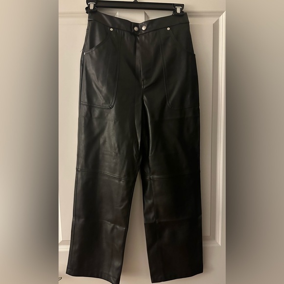 BLANK NYC Baxter Straight Leg Hi-Rise Faux Vegan Leather Jeans Black NWT 30 - Picture 2 of 11